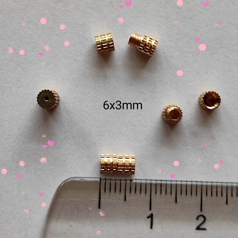 Fermoir à vis doré 6x3 mm