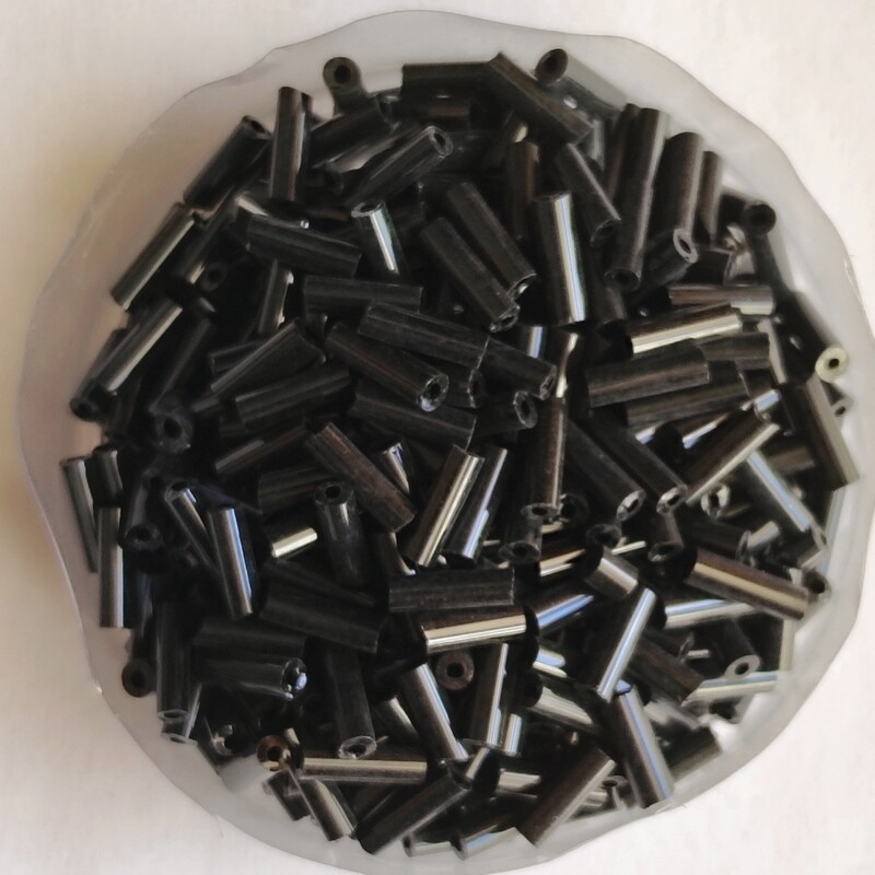 20g perles tube 6mm x 2mm noir opaque 