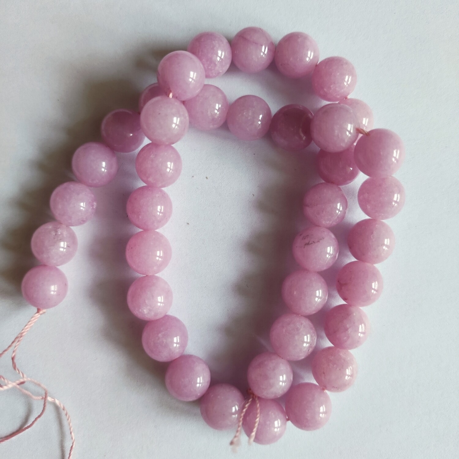 Perles pierre naturelle angélite 10mm parme rosé 