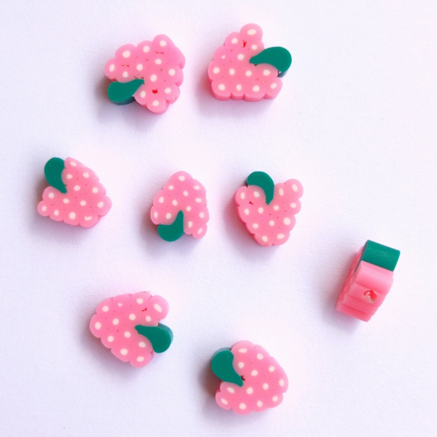 10 perles polymère raisin rose