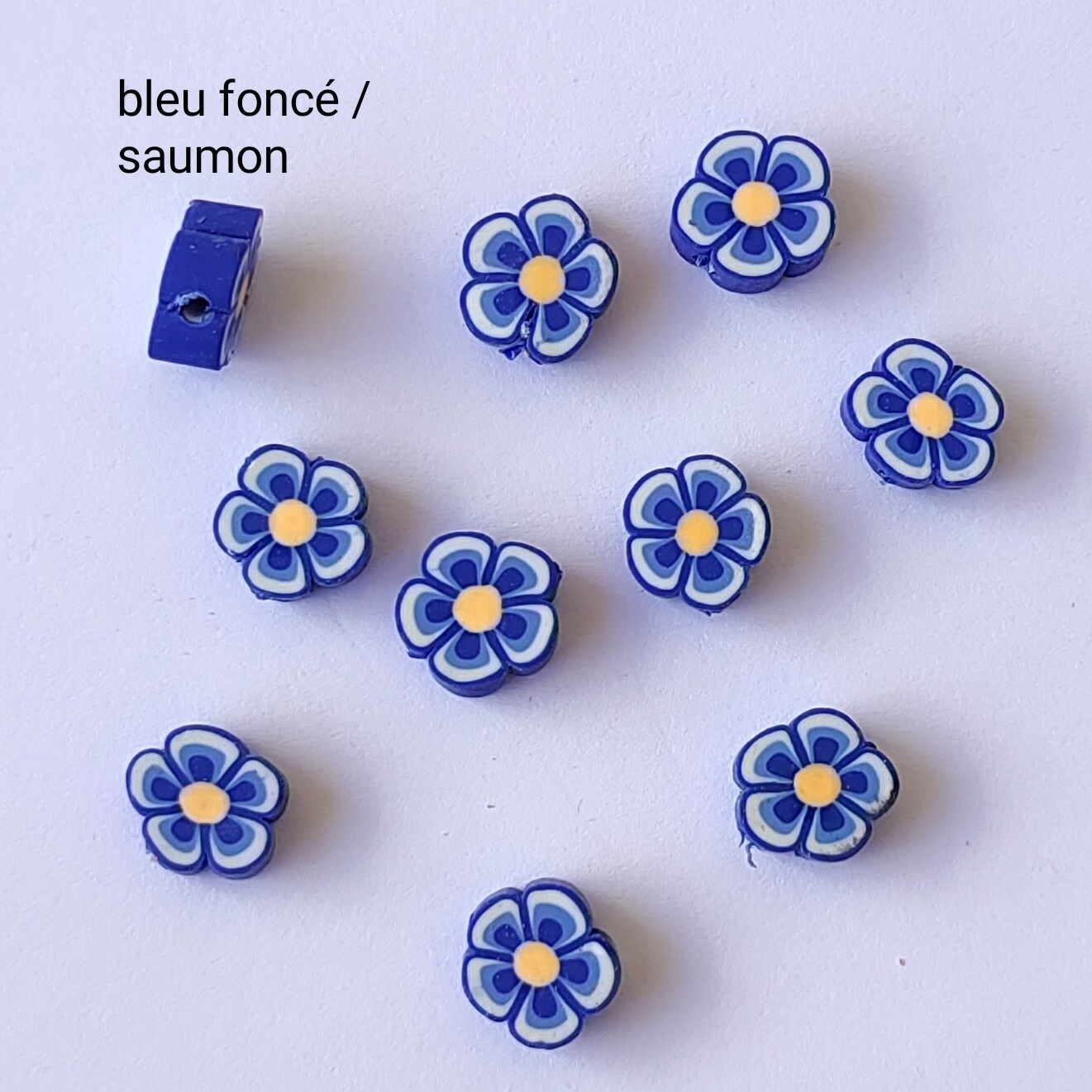 10 perles fleurs bleu foncé/ saumon