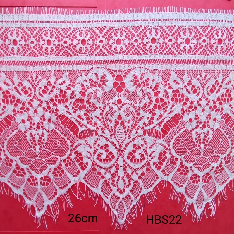 3 mètres dentelle blanche avec cils 26 cm