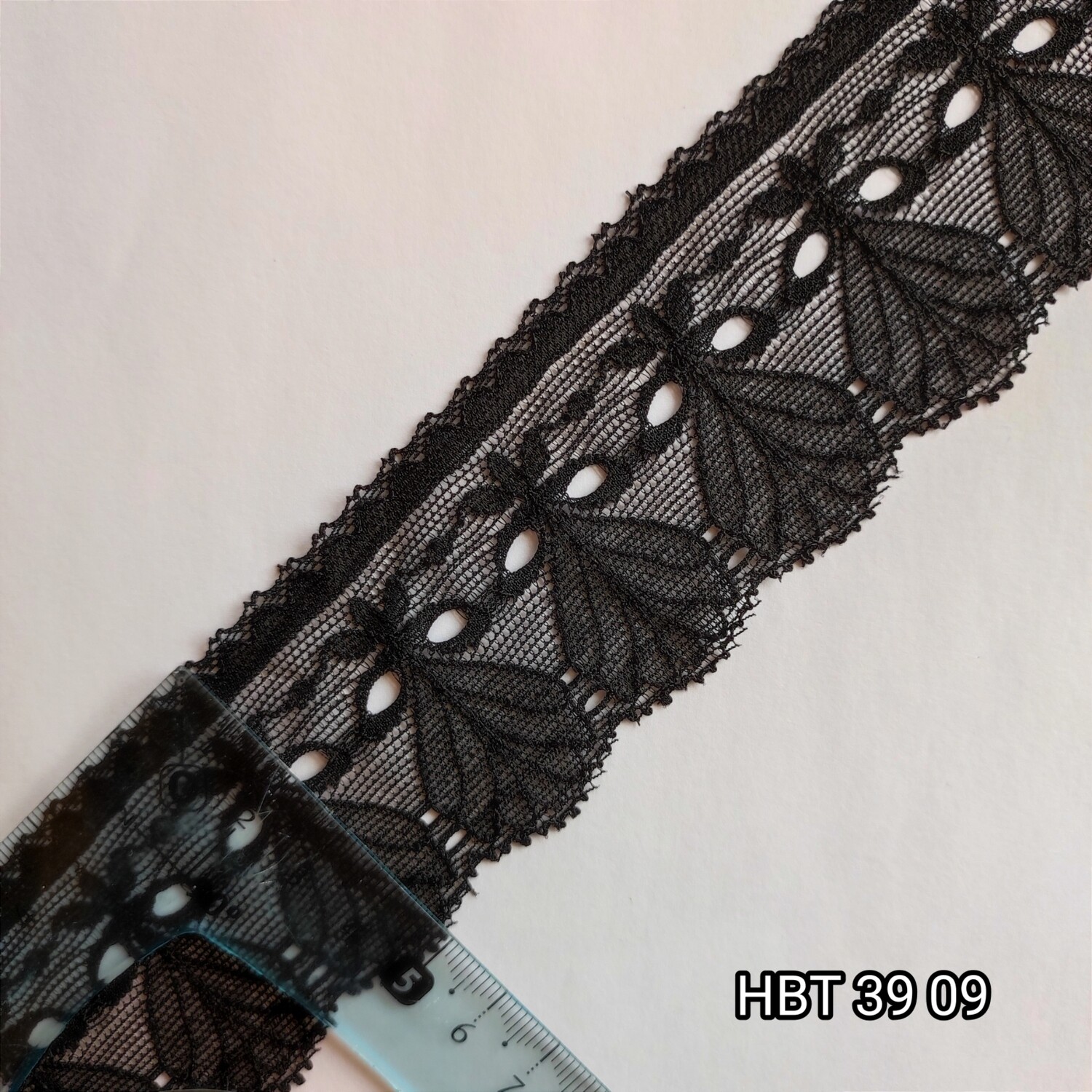 4,5 mètres dentelle noire 5 cm