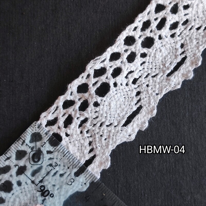 4.90 mètres dentelle coton blanche 3,8 cm