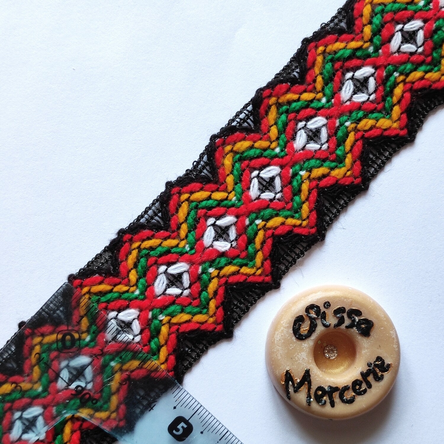 Galon kabyle 4 cm noir , blanc , rouge , vert