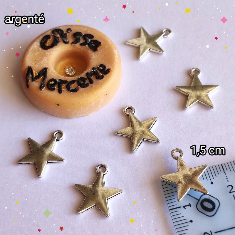 Pendentif étoile argenté 1,7 cm? 