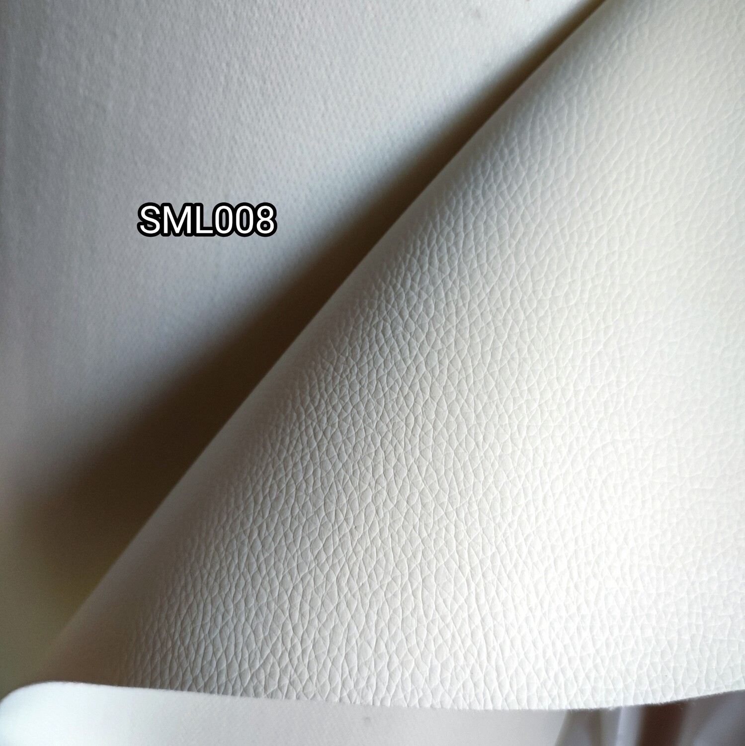 simili cuir blanc