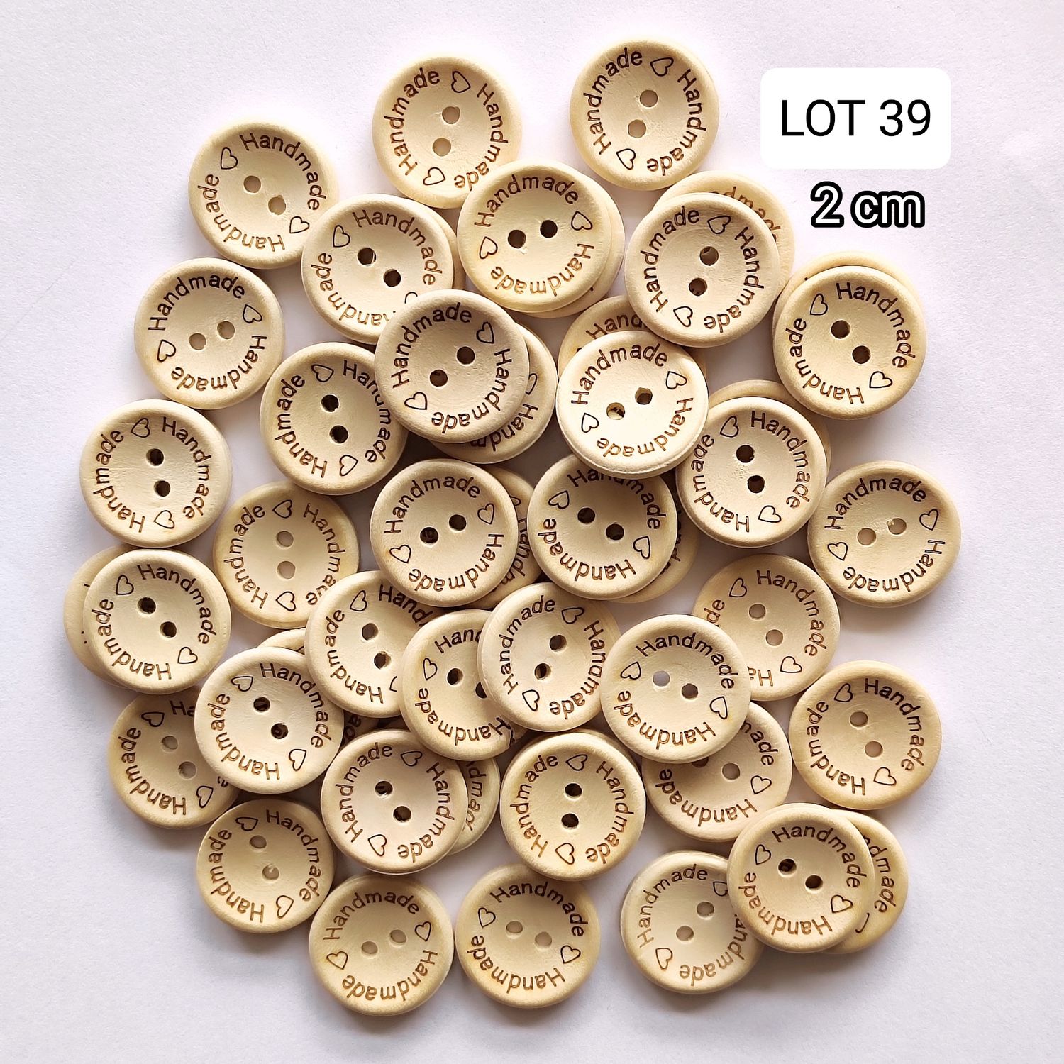 25 boutons bois handmade LOT 39