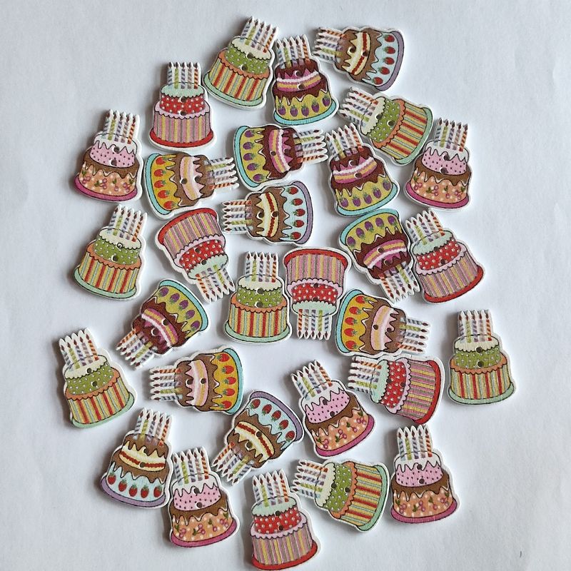 30 boutons bois gâteau LOT 60