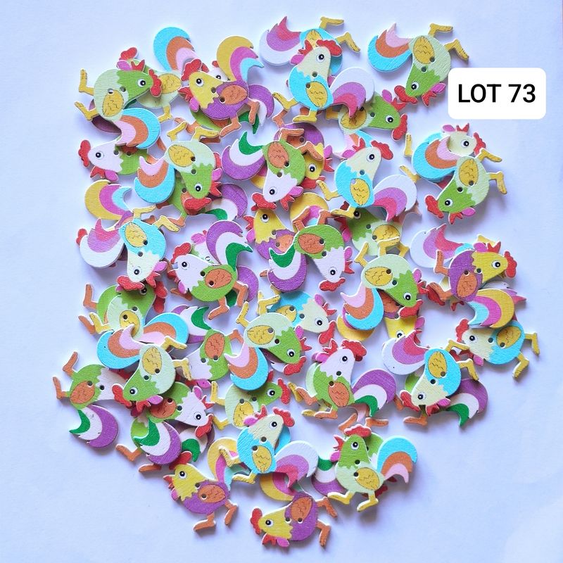 47 boutons bois coq LOT 73