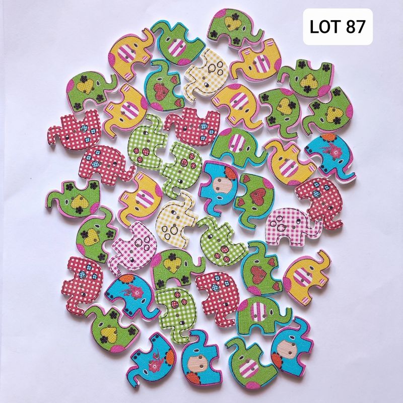  43 boutons bois éléphant LOT 87