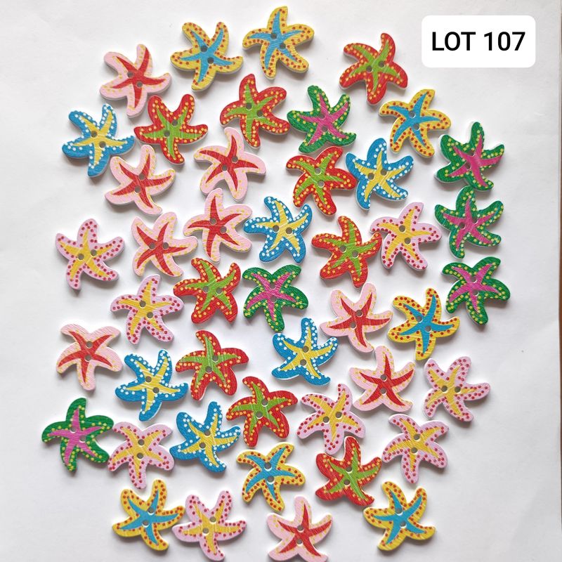  45 boutons bois étoile LOT 107
