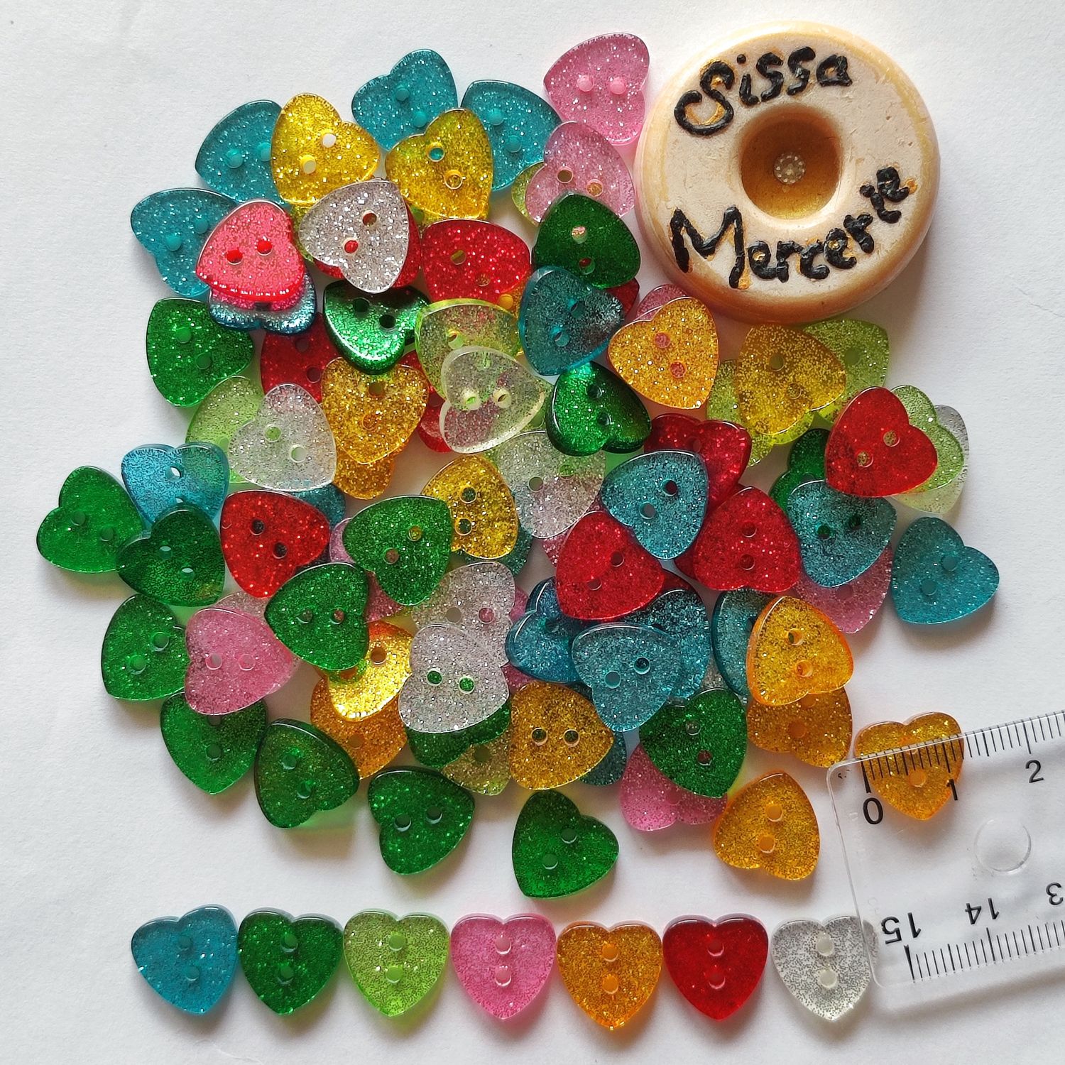 97 boutons coeur glitter LOT 126