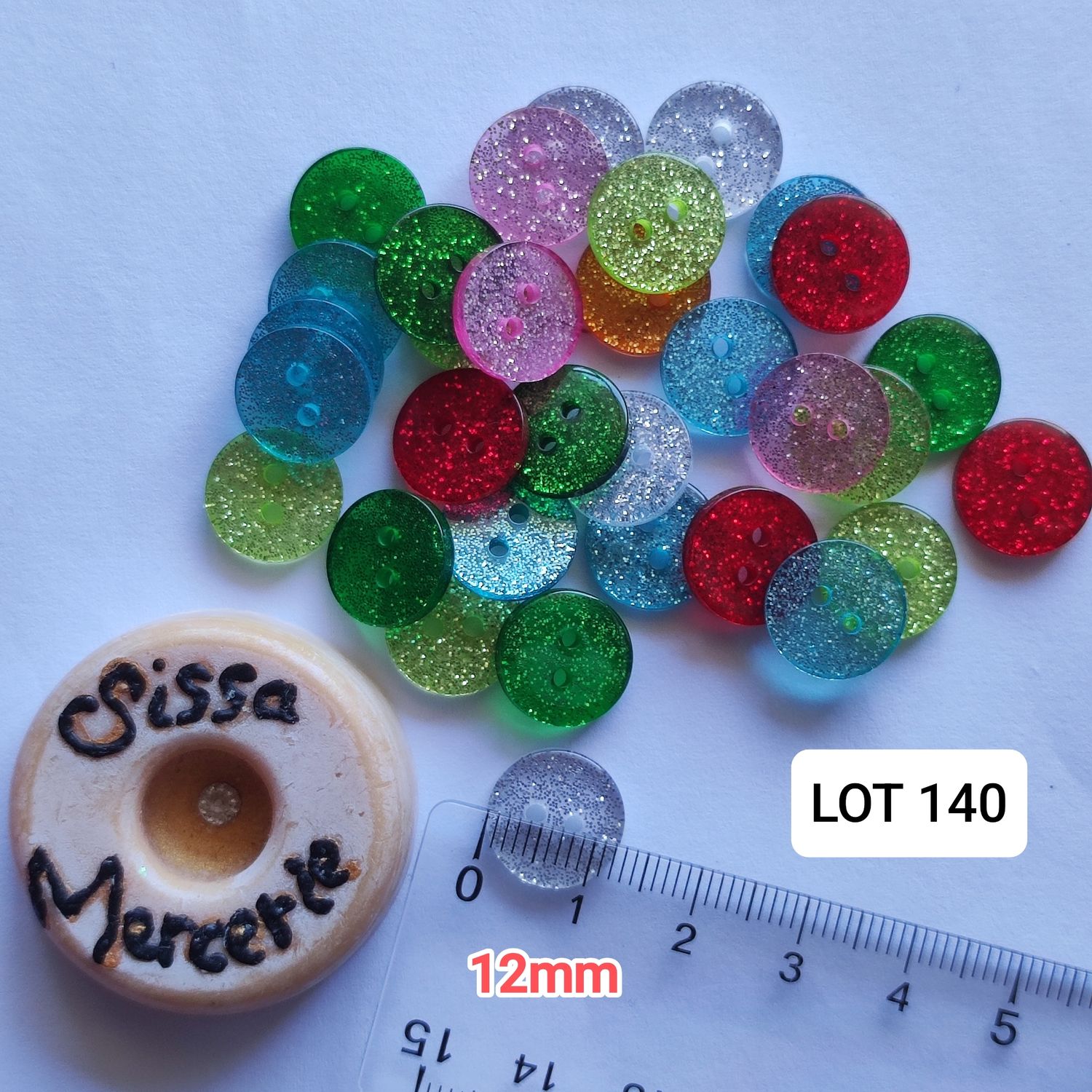  32 boutons rond glitter LOT 140