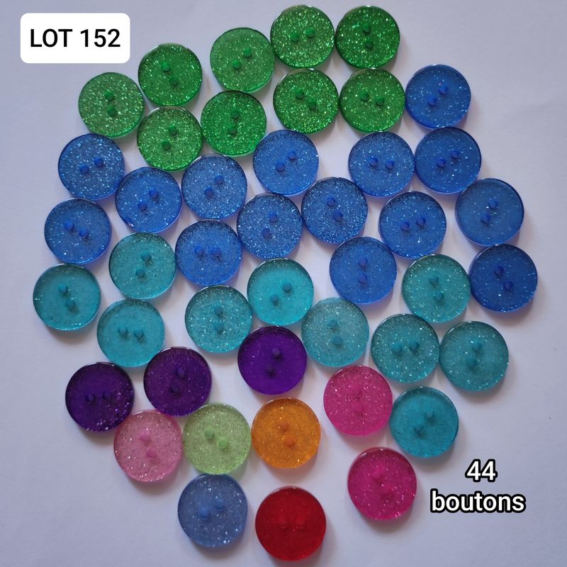  44 boutons 2cm glitter LOT 152