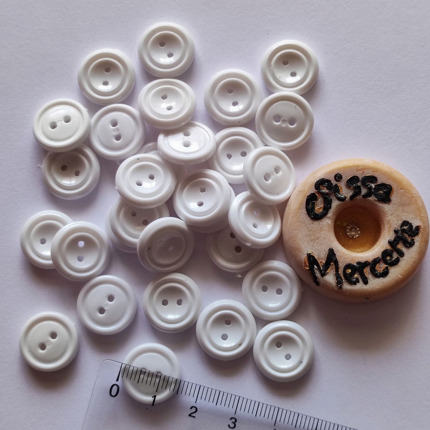 30 boutons 1,5cm blanc LOT 160