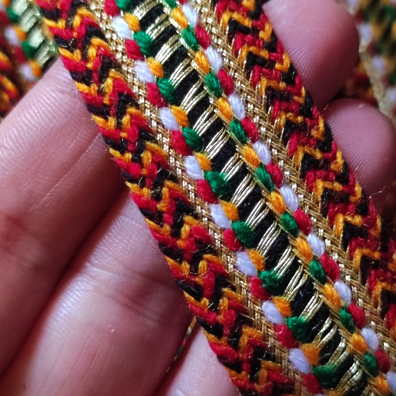 Galon kabyle 2,2 cm avec doré 