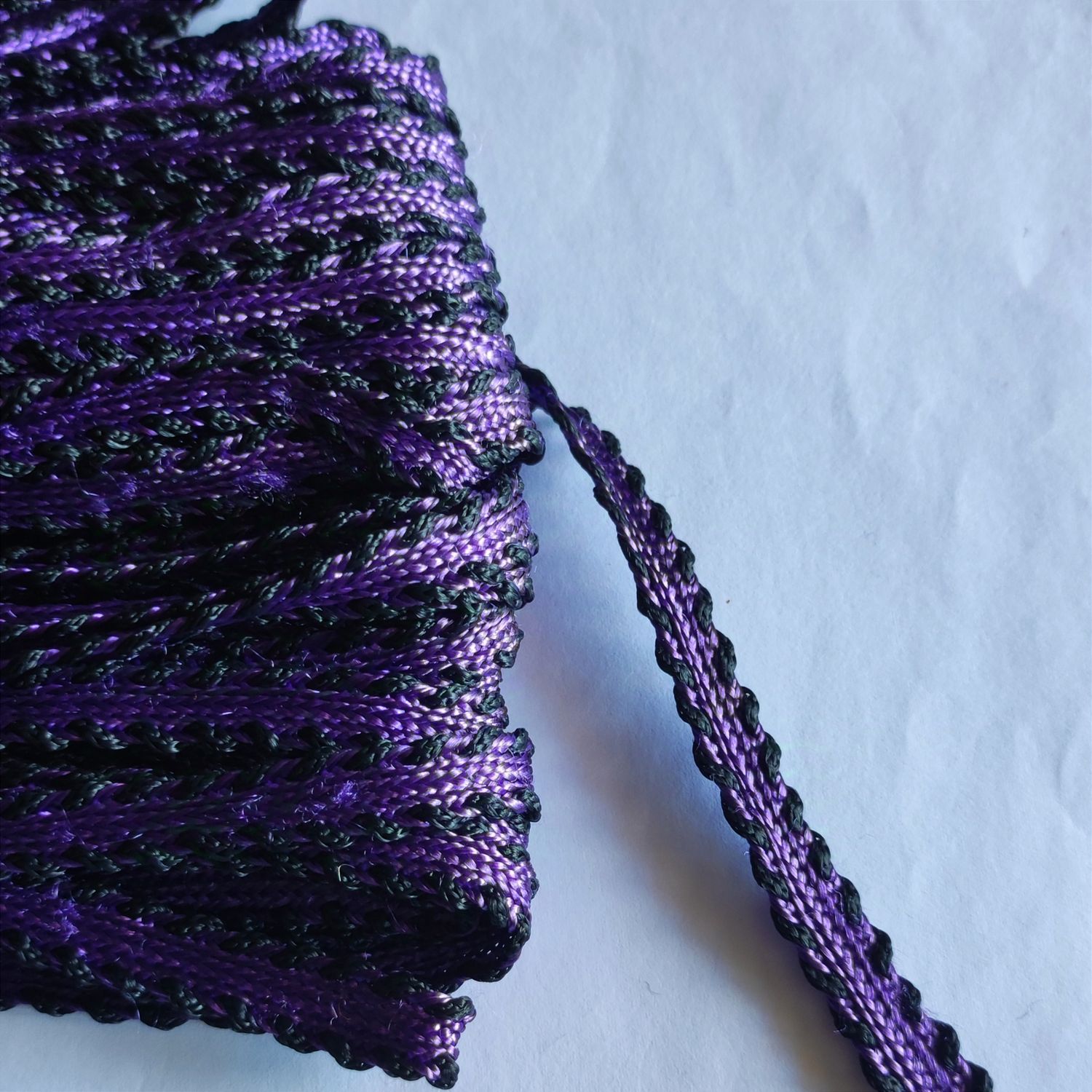 Galon 12mm noir/violet au mètre