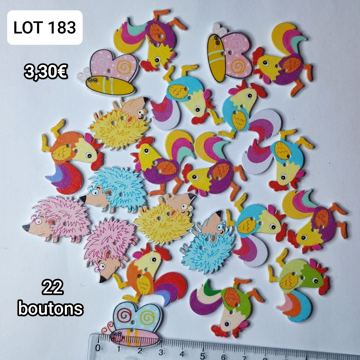 22 boutons LOT 183