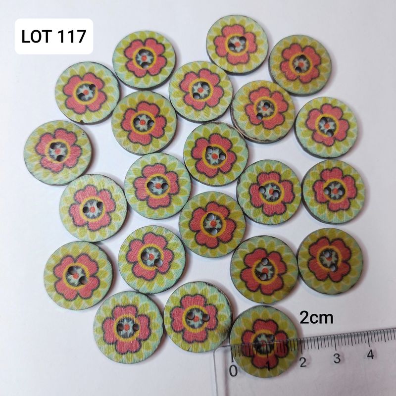 20 boutons bois 2cm LOT 117