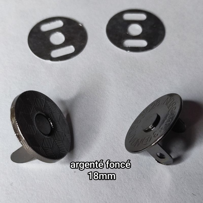 Bouton pression 18mm argenté foncé 