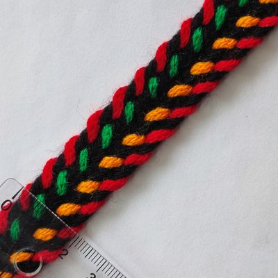 Galon kabyle tresse noire bord rouge 2 cm