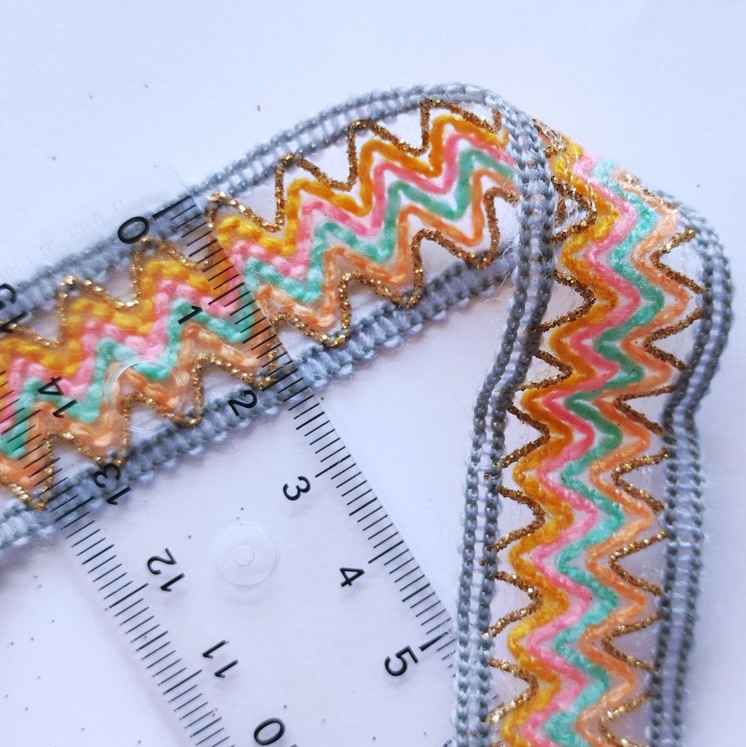 Galon kabyle bleu gris pastel et doré