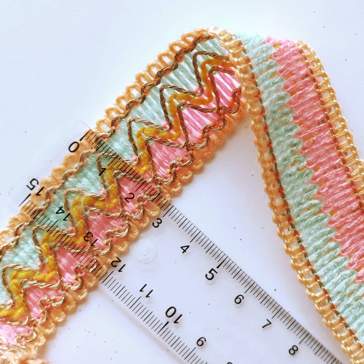 Galon kabyle pastel rose et doré