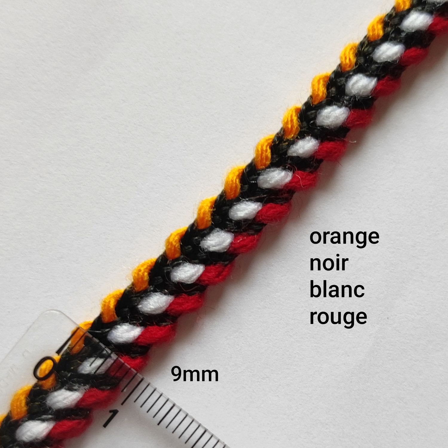Galon tresse orange/noir/blanc/rouge