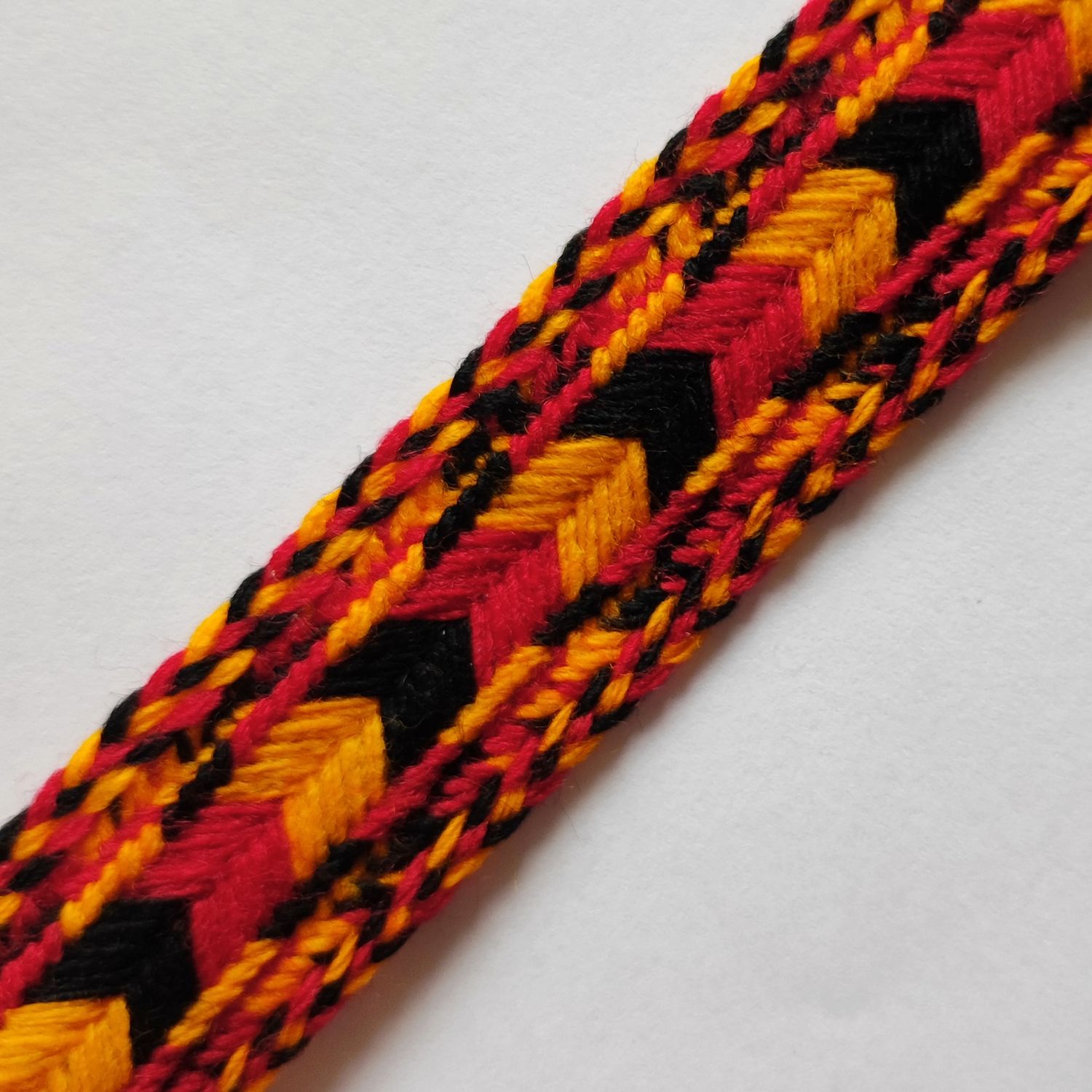 Galon kabyle 2,7cm orange/noir/rouge