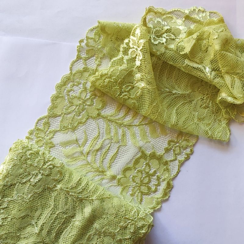 Dentelle élastique large 17cm vert clair Dentelle élastique large 17cm vert clair