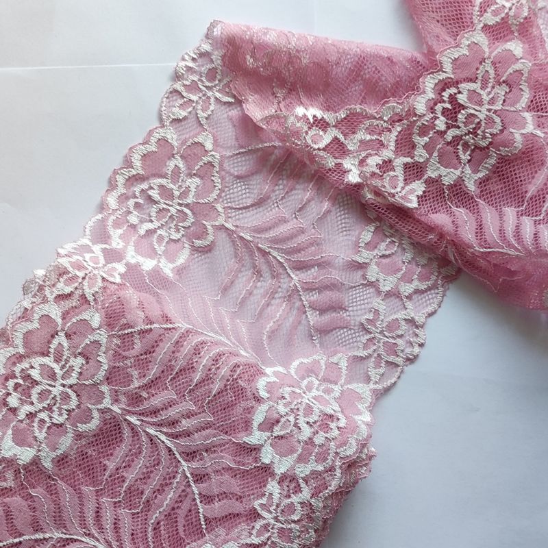 Dentelle élastique large 17,5 cm vieux rose clair et blanc Dentelle élastique large 17,5 cm vieux rose clair et blanc