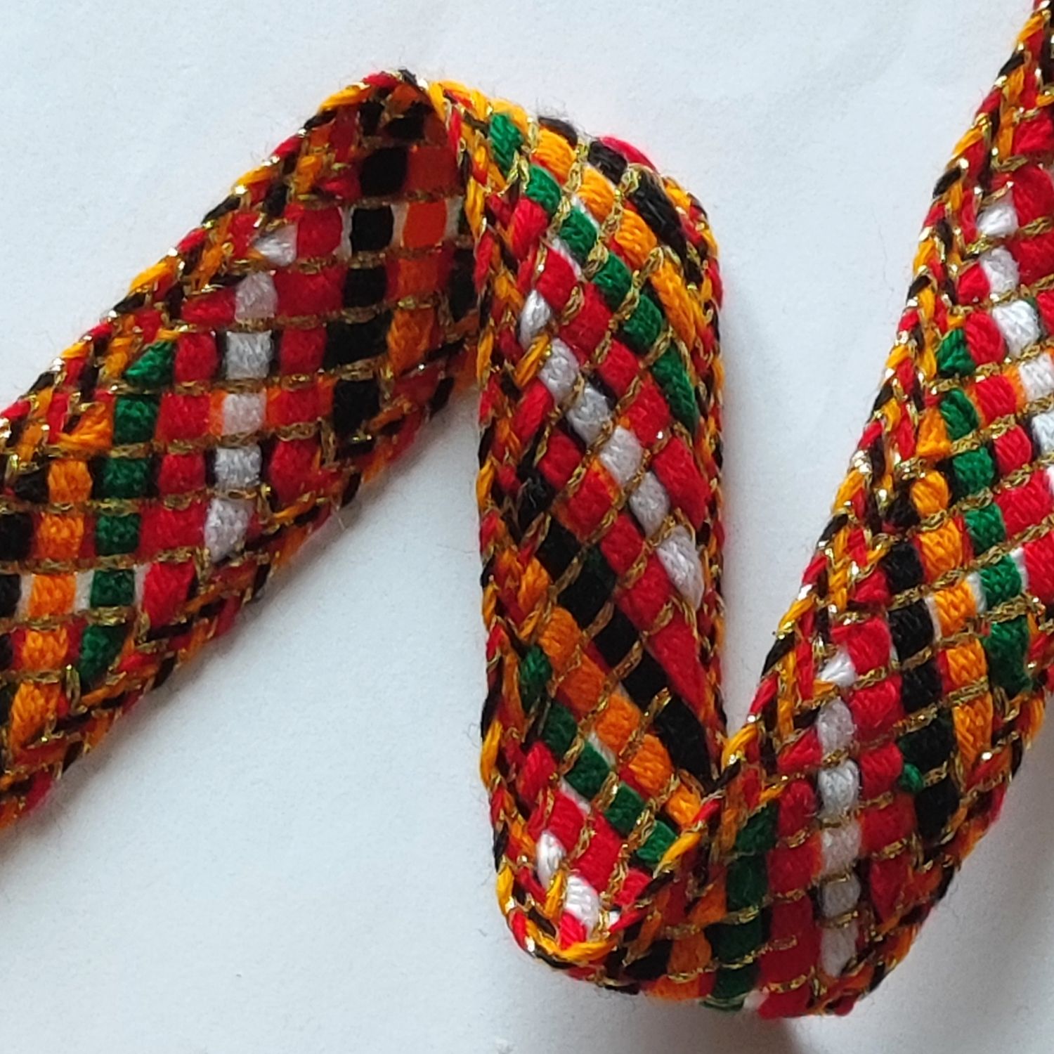 Galon tresse kabyle avec doré 2,8cm