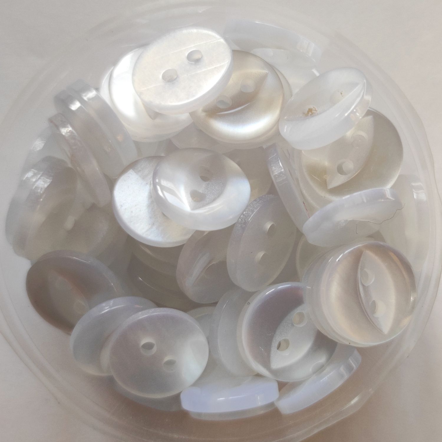 100 boutons 1,1cm  LOT 215