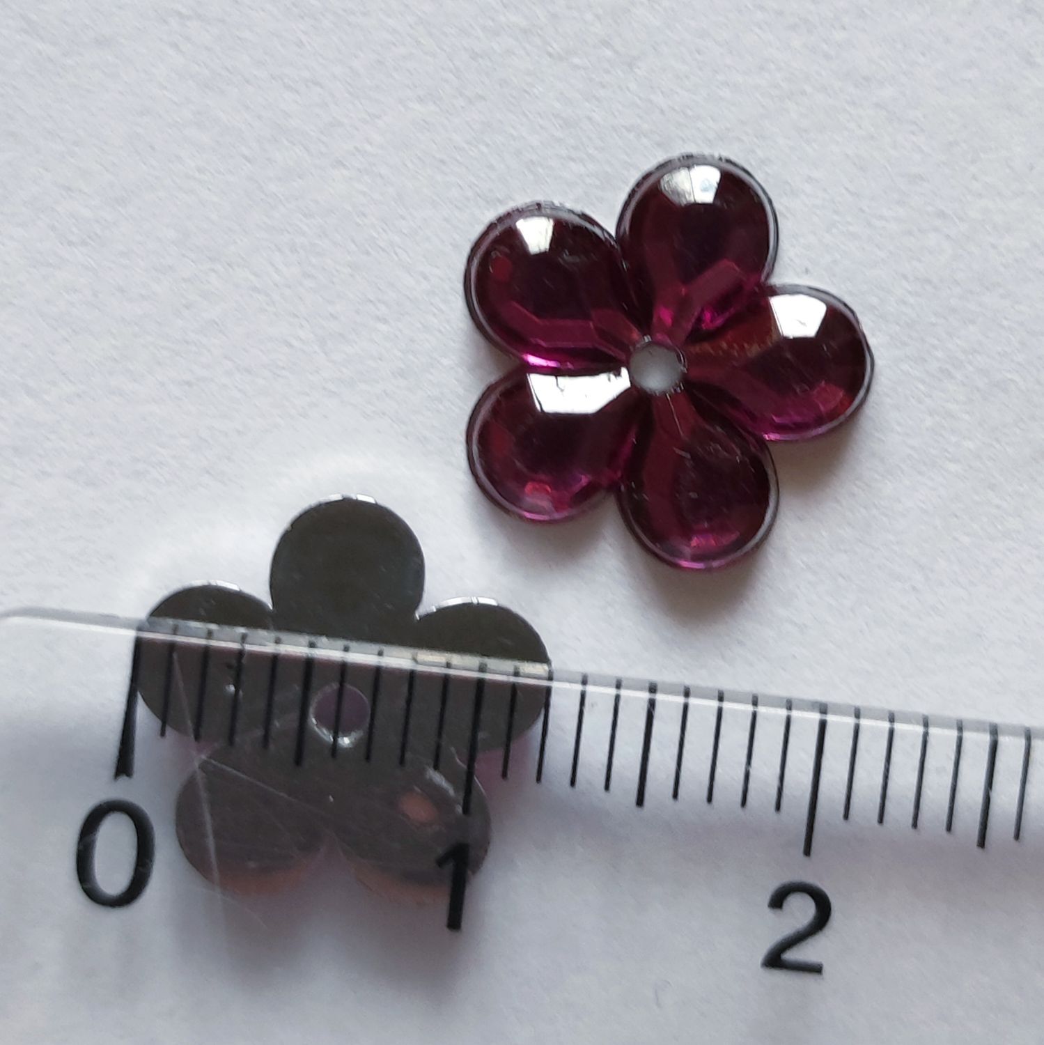 80 strass 12mm fleur prune