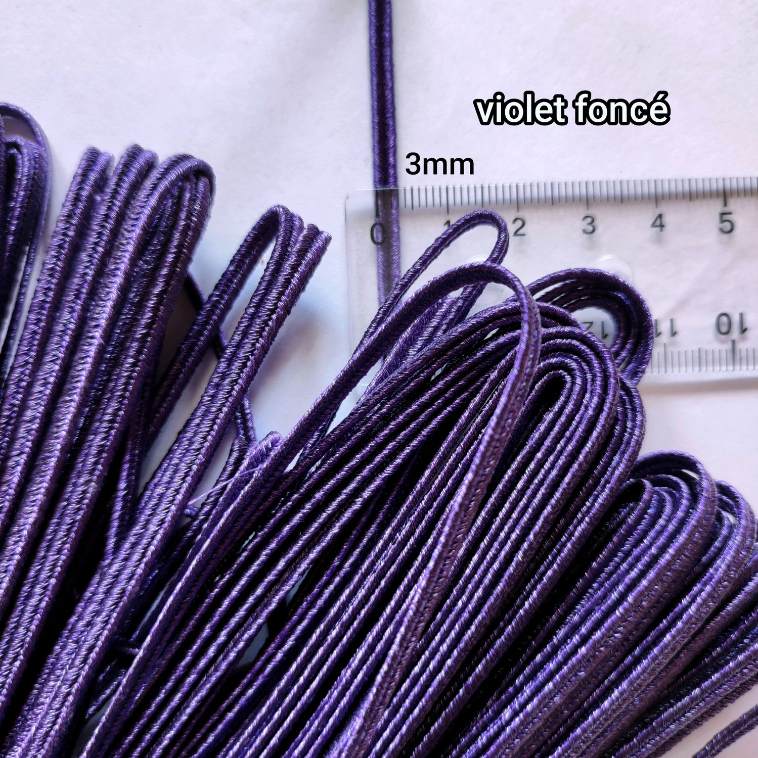 Soutache violet foncé 3mm