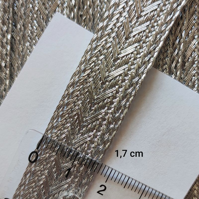 Galon sfifa fil argenté chevron 1,7 cm