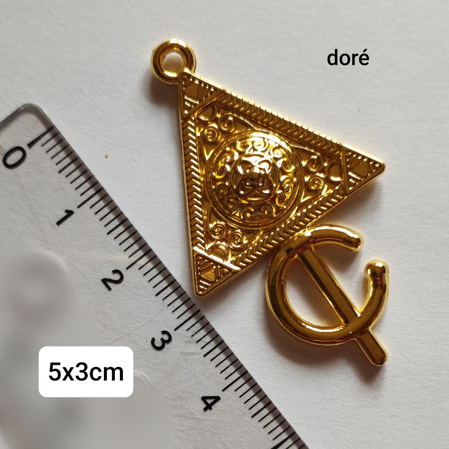 Pendentif kabyle doré 5x3 cm