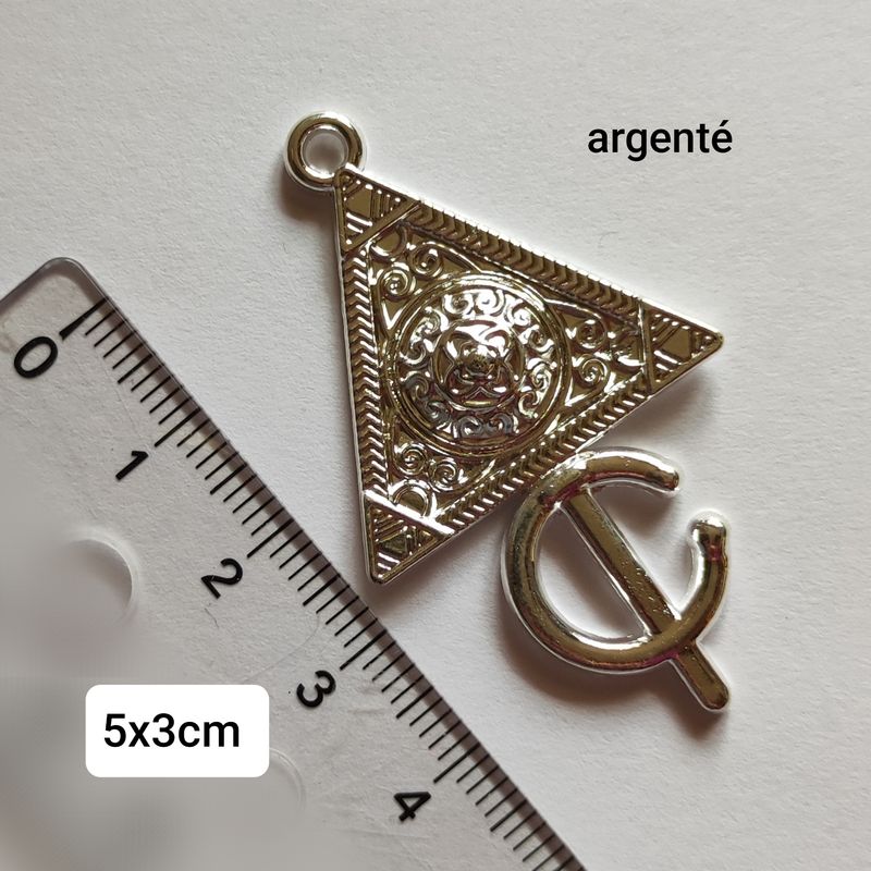 Pendentif kabyle argenté 5x3 cm