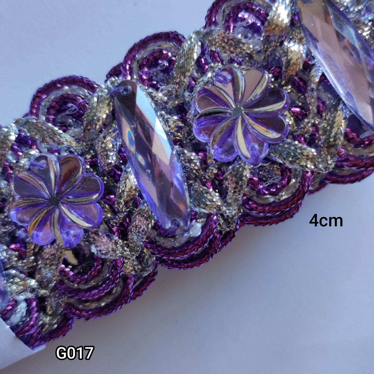 Galon violet 4cm avec strass