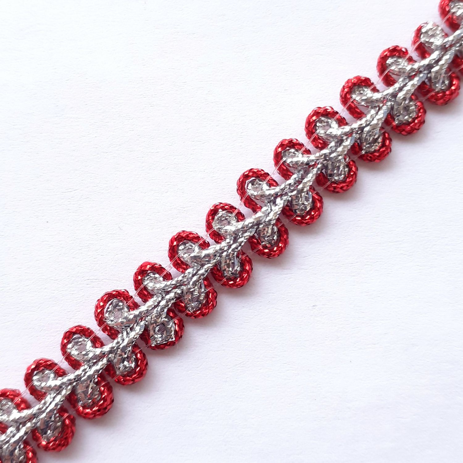 Galon épi argenté /rouge 1cm