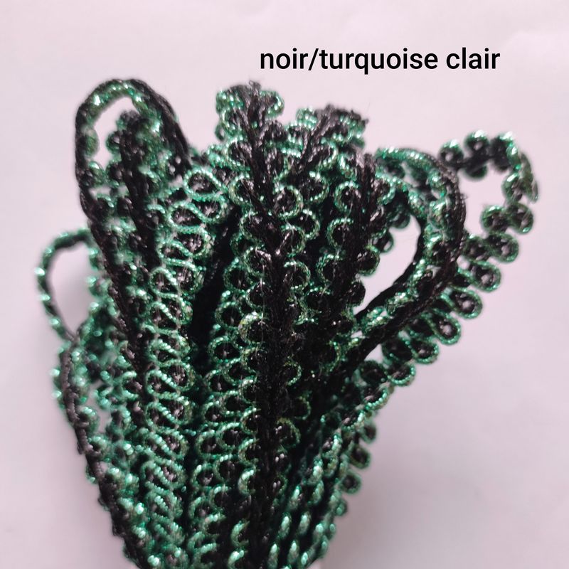 Galon épi noir /turquoise clair 1cm