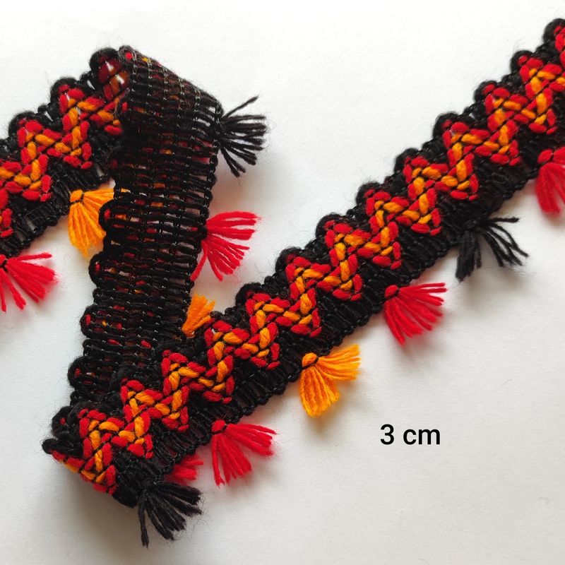 Galon kabyle 3 cm pompons noir/rouge/orange