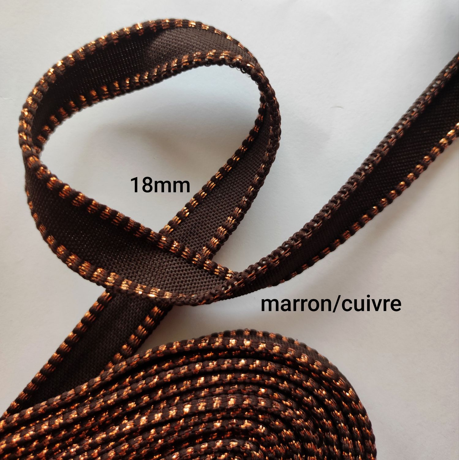 Ruban marron bord cuivré 18mm/4 mètres