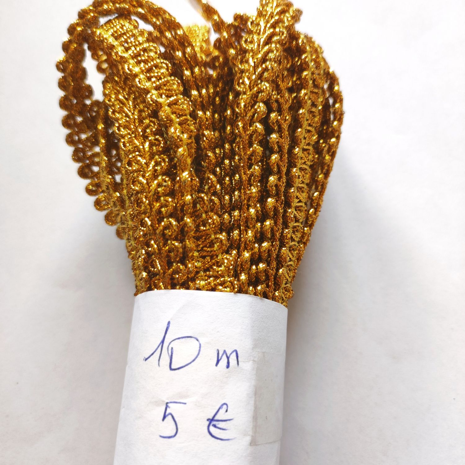 Galon épi doré 1cm(10 mètres)