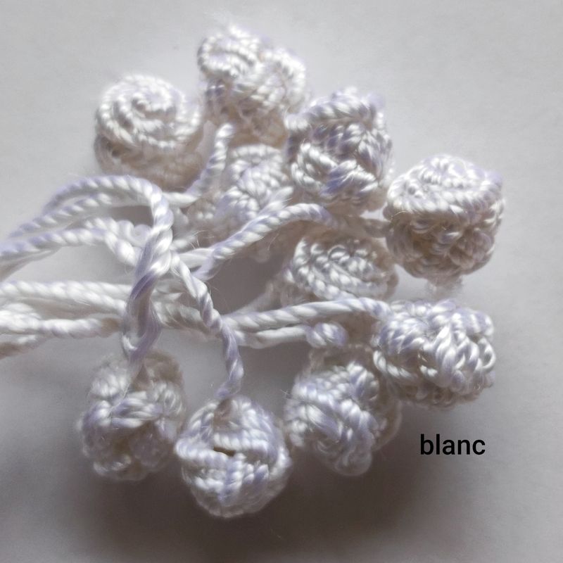 10 boutons caftan blanc 