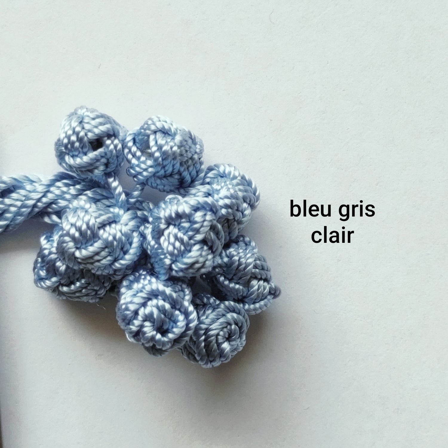 10 boutons caftan bleu gris clair 