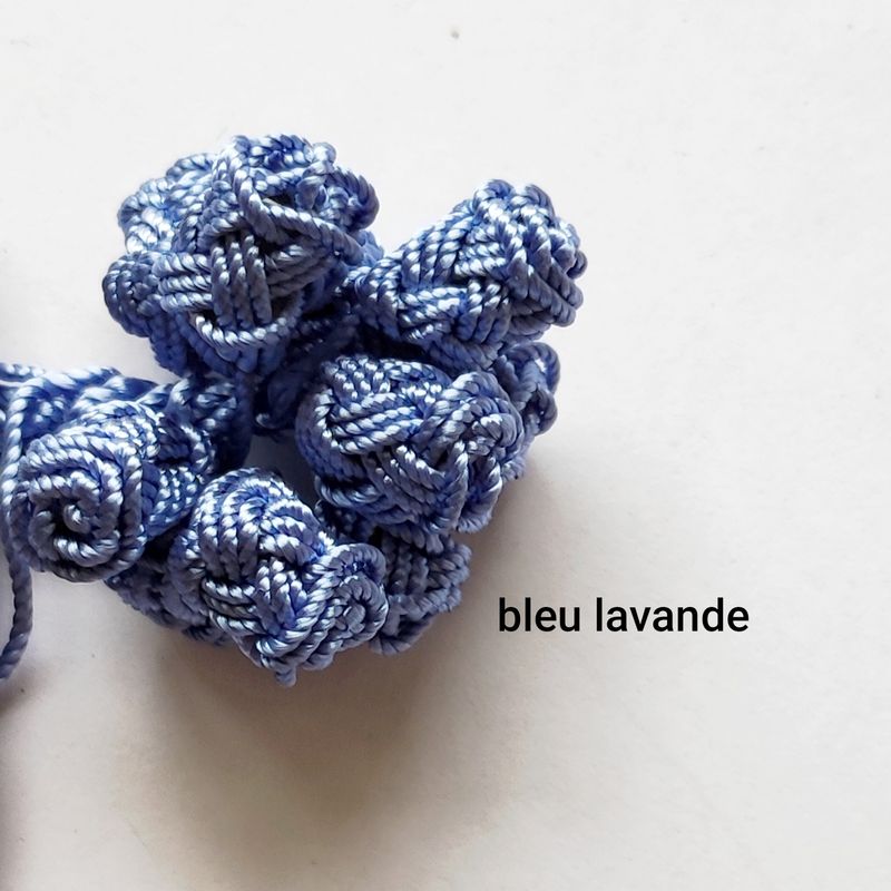 10 boutons caftan bleu lavande 