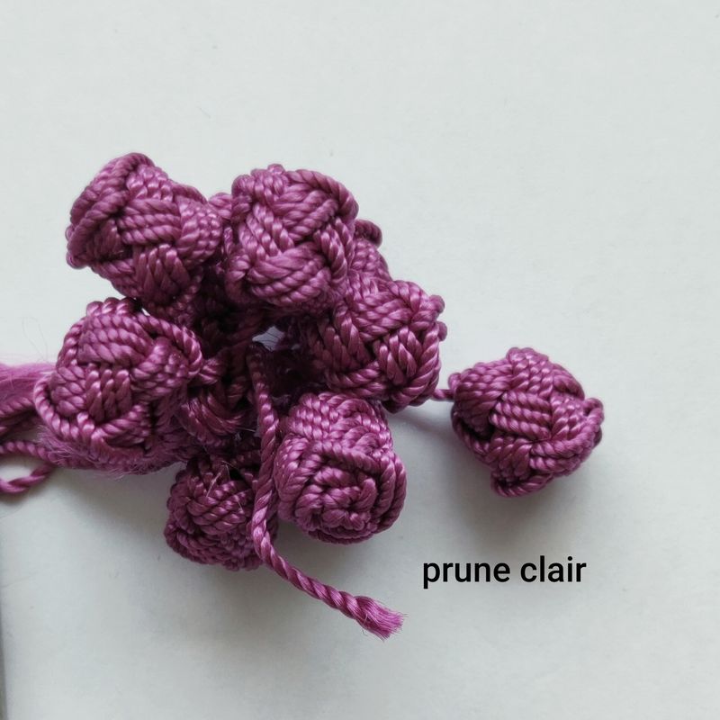 10 boutons caftan prune clair