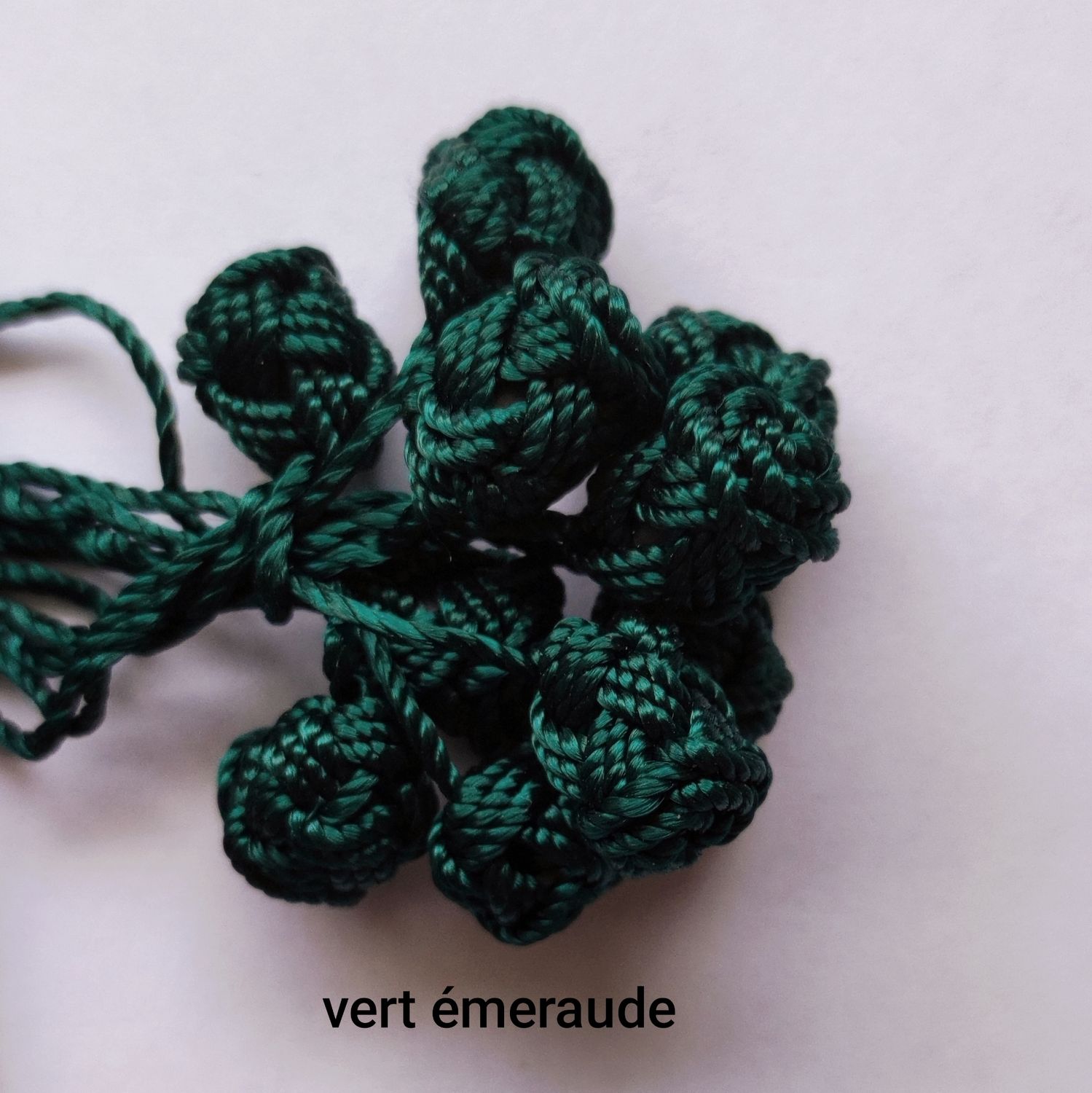 10 boutons caftan vert émeraude 